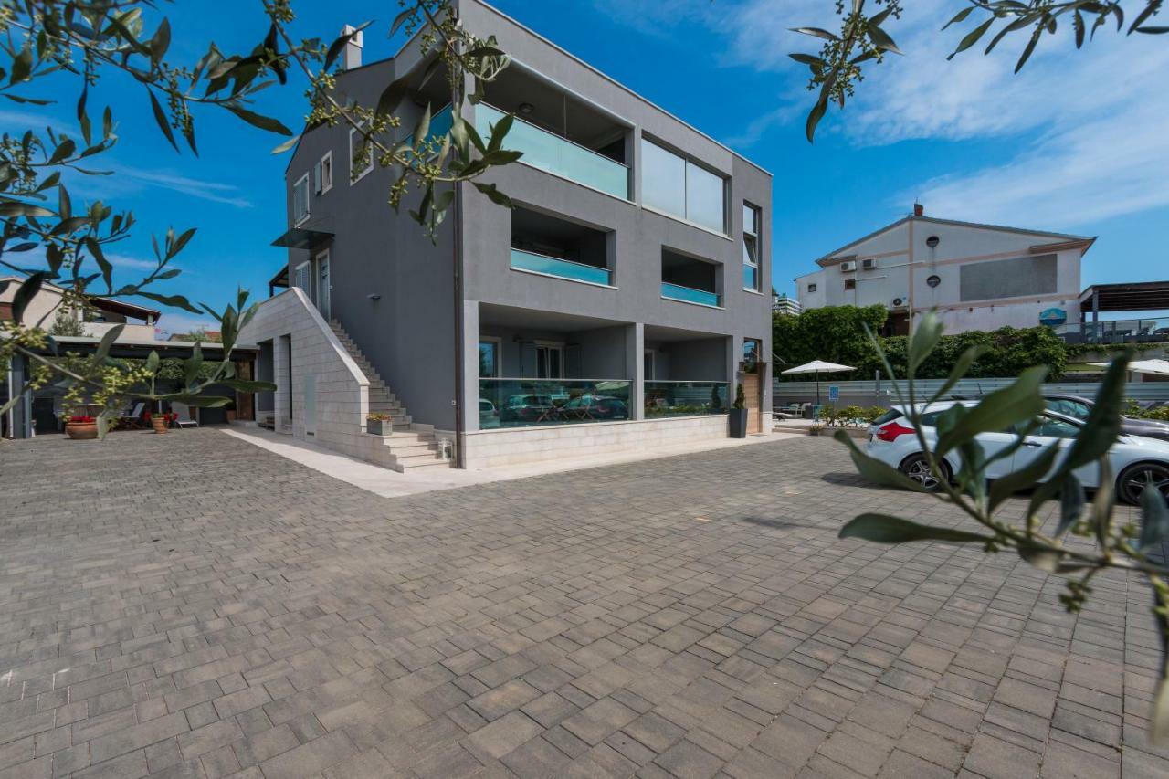 Luxury Apartments Tramontana ميدولين المظهر الخارجي الصورة